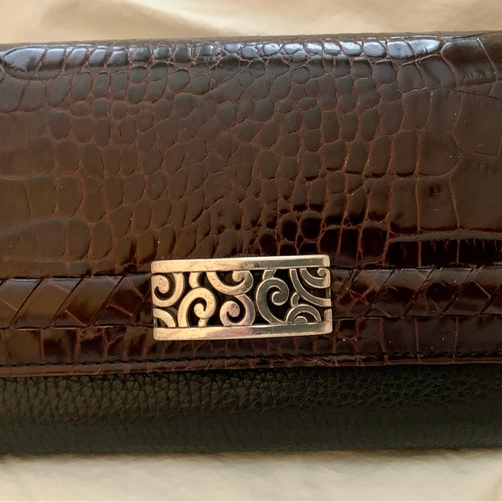 Leather, Brighton. Spacious organizer wallet.